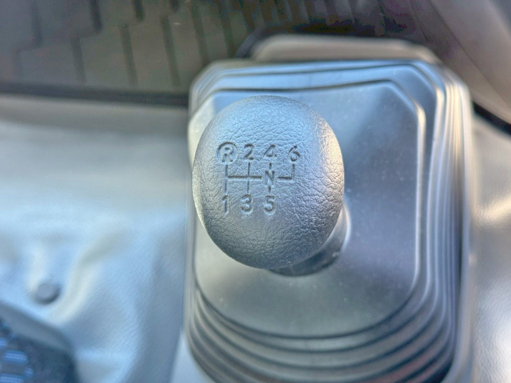 日野 デュトロ 2KG-XZU700M(2WD)の写真21