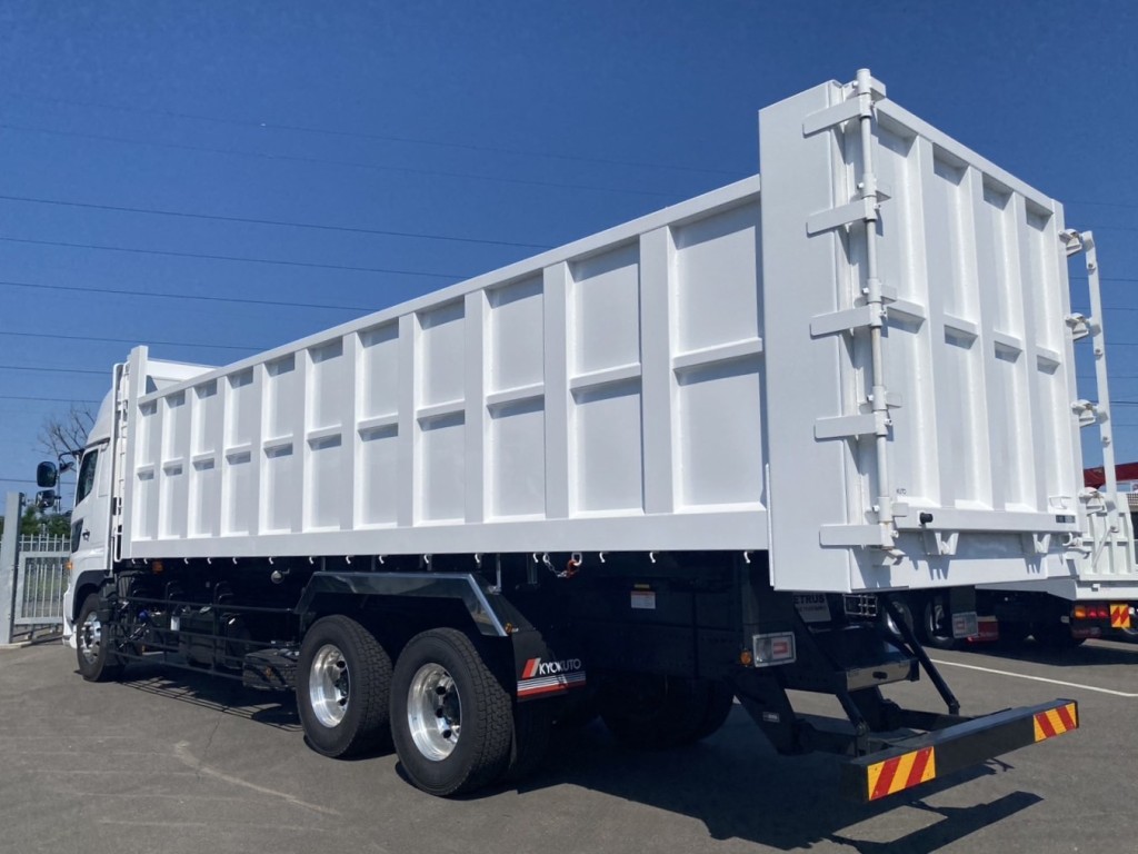 日野 プロフィア 2DG-FS1AHEの写真3