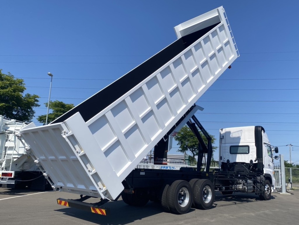 日野 プロフィア 2DG-FS1AHEの写真4