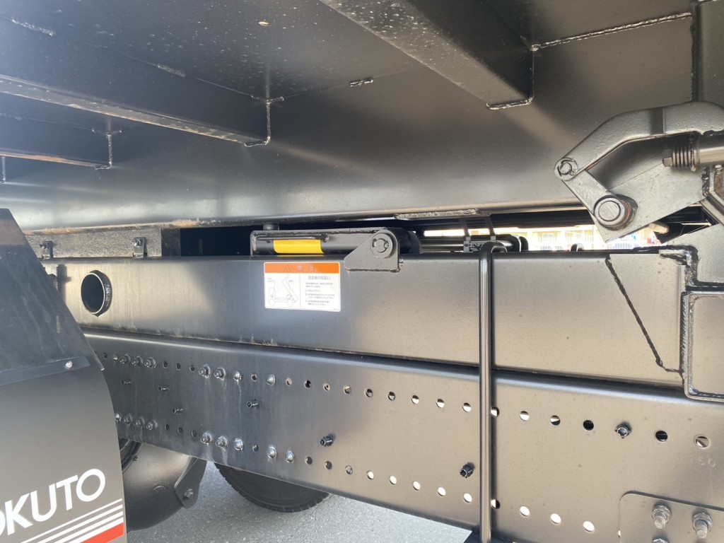 日野 プロフィア 2DG-FS1AHEの写真7