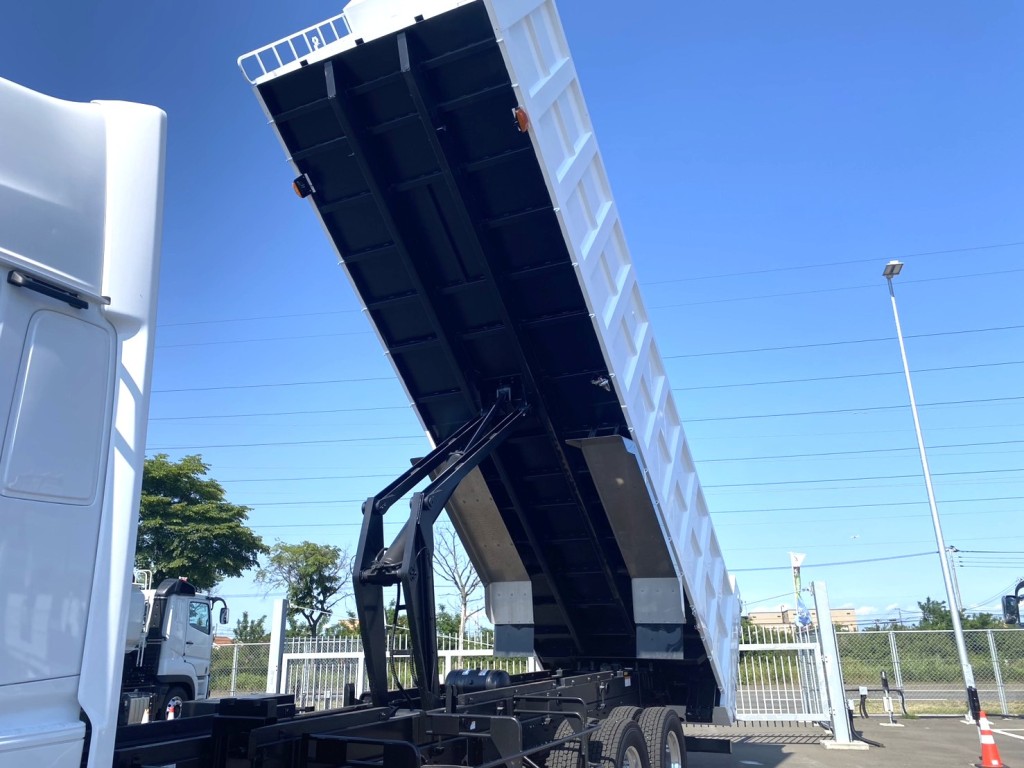 日野 プロフィア 2DG-FS1AHEの写真12