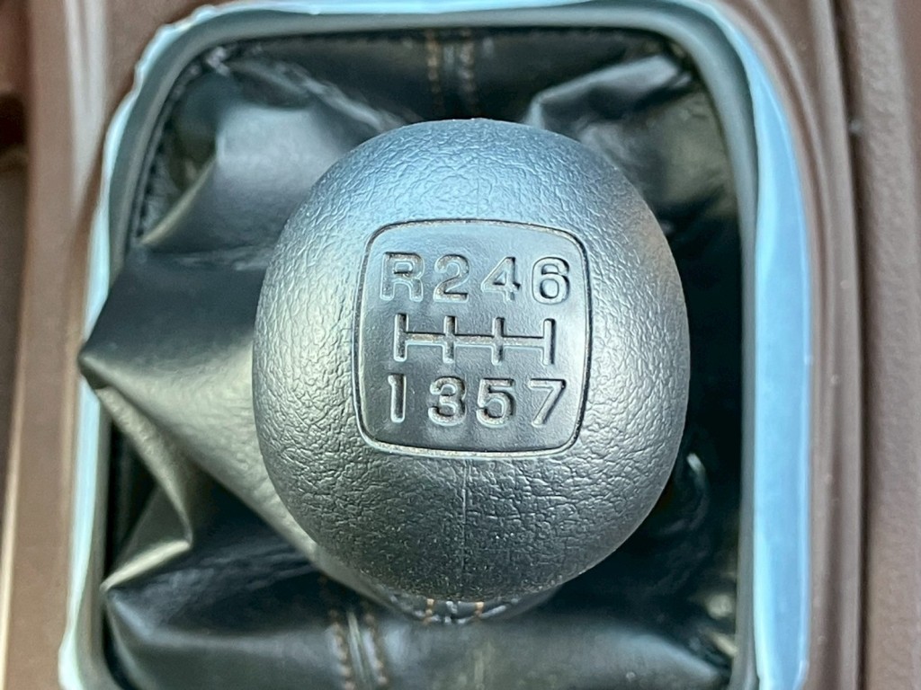 日野 プロフィア 2DG-FS1AHEの写真15