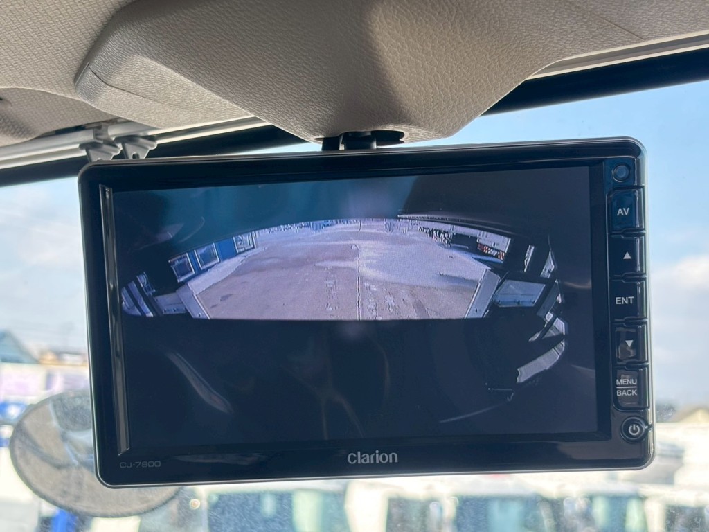 液晶バックモニター付きです。|日野 プロフィア 2DG-FS1AJEの写真31