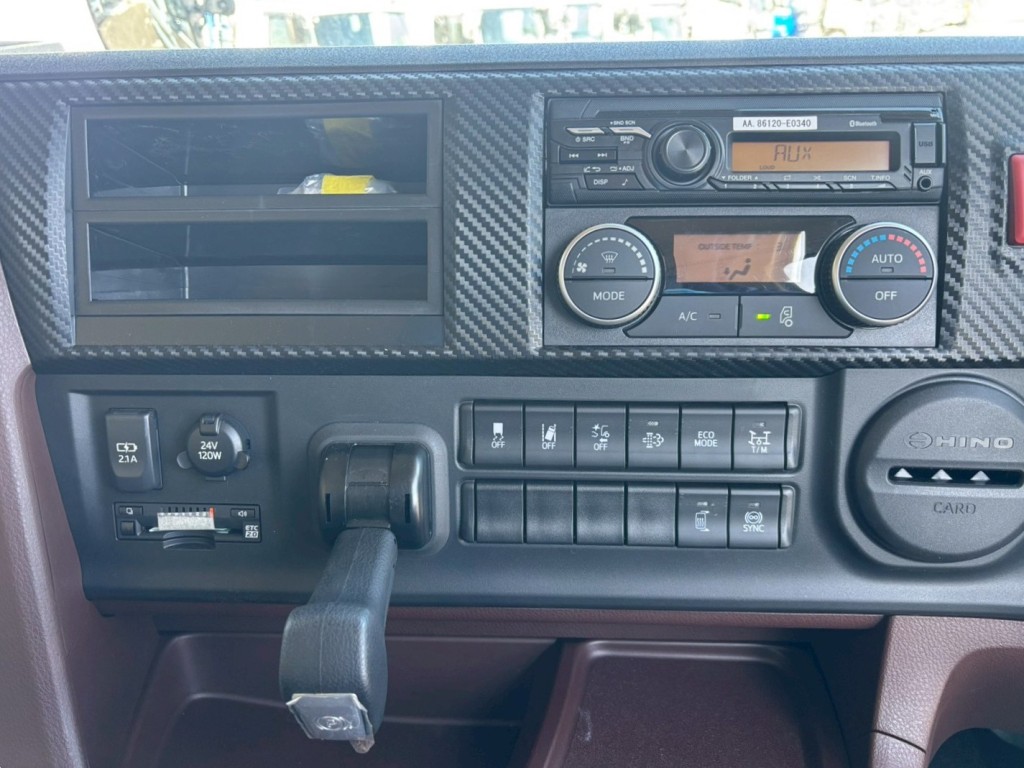 日野 プロフィア 2DG-FS1AJEの写真34