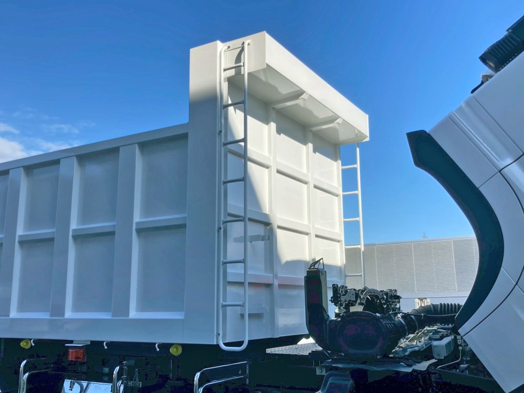 日野 プロフィア 2DG-FS1AJEの写真12