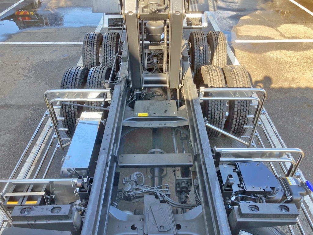 日野 プロフィア 2DG-FS1AJEの写真15