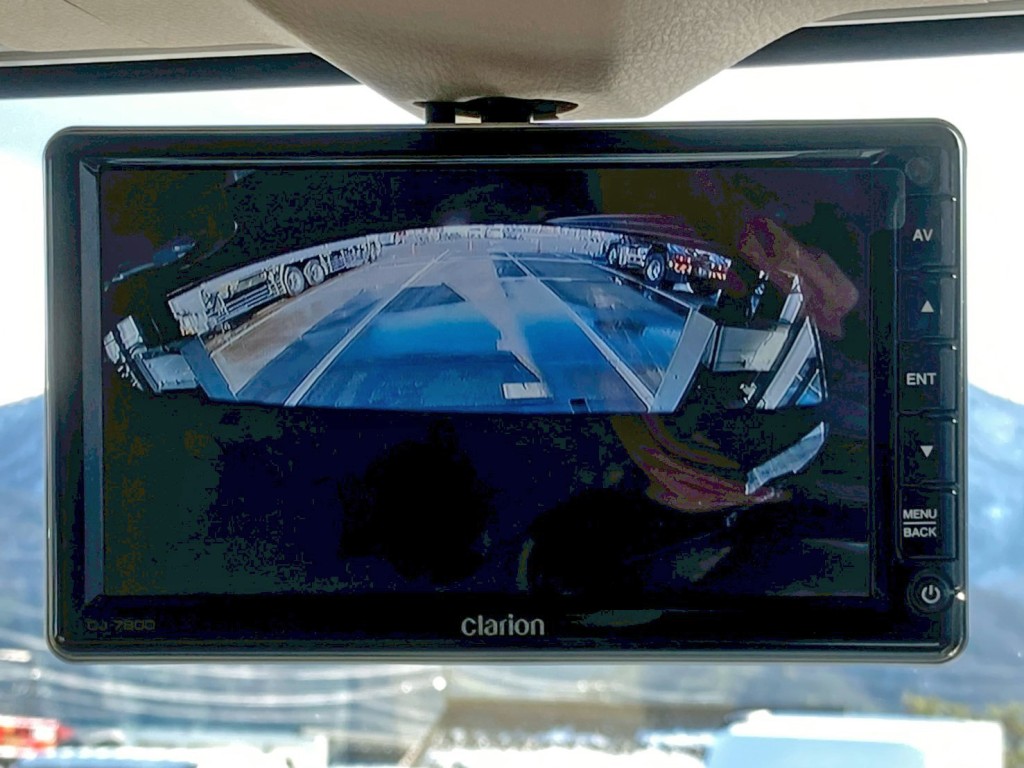 液晶バックモニター付きです。|日野 プロフィア 2DG-FS1AJEの写真23