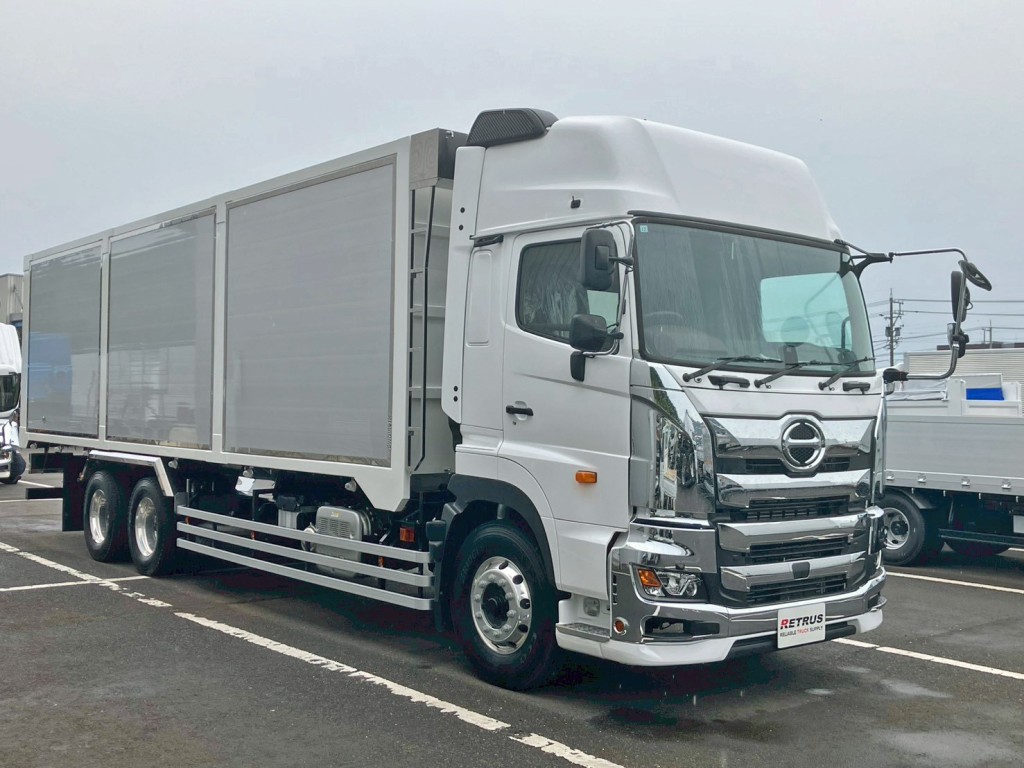 ホイールはアルミ製です。|日野 プロフィア 2DG-FS1AHEの写真2
