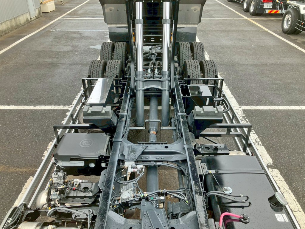 日野 プロフィア 2DG-FS1AHEの写真18