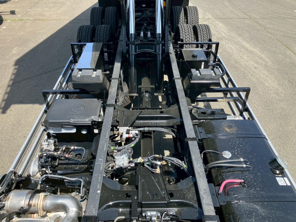 日野 プロフィア 2DG-FS1AHEの写真12