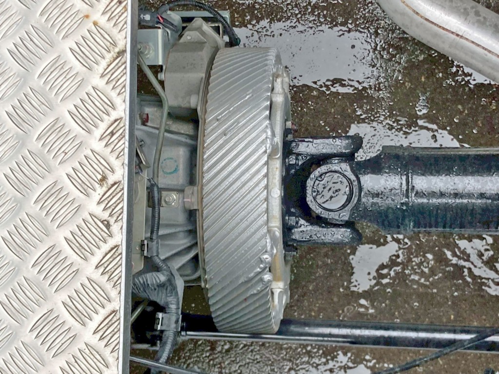 リターダ付きです。|日野 プロフィア 2DG-FS1AHEの写真15