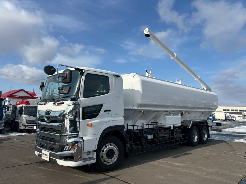 日野 プロフィア 2DG-FS1AHEの写真1