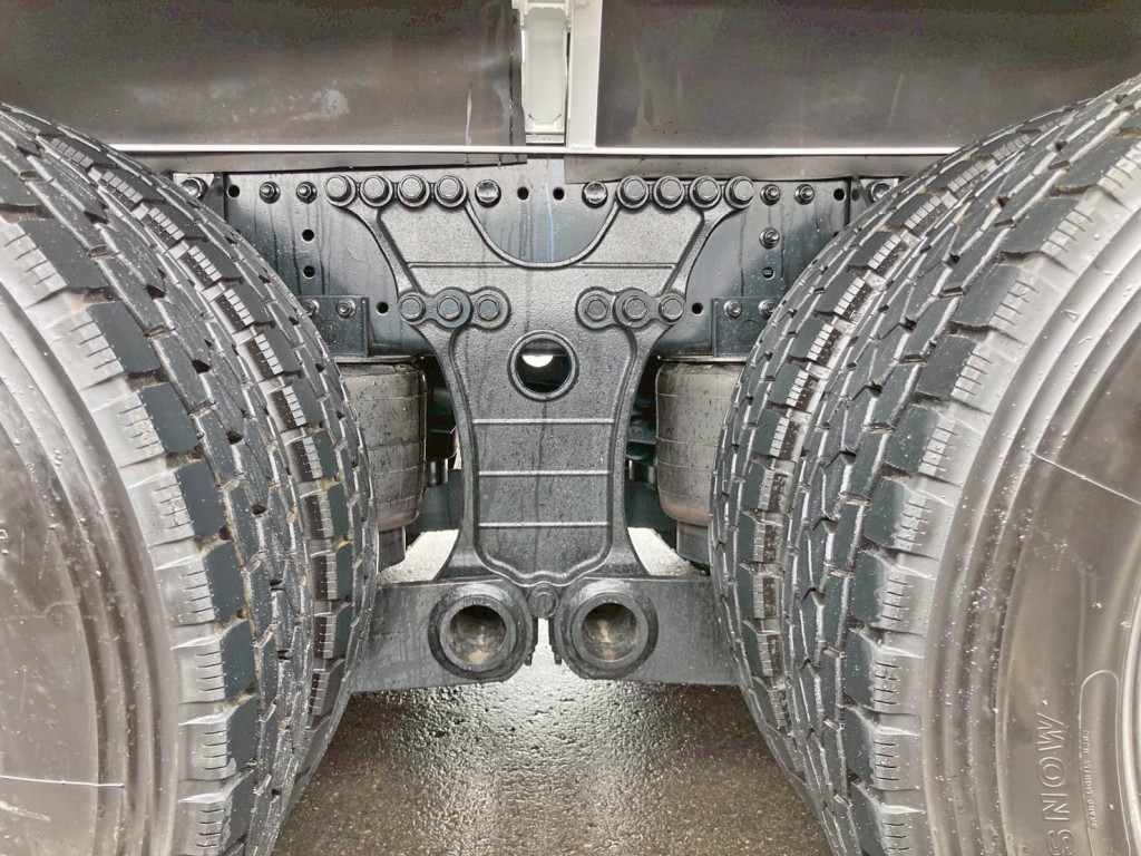 日野 プロフィア 2KG-FS1AHCの写真5