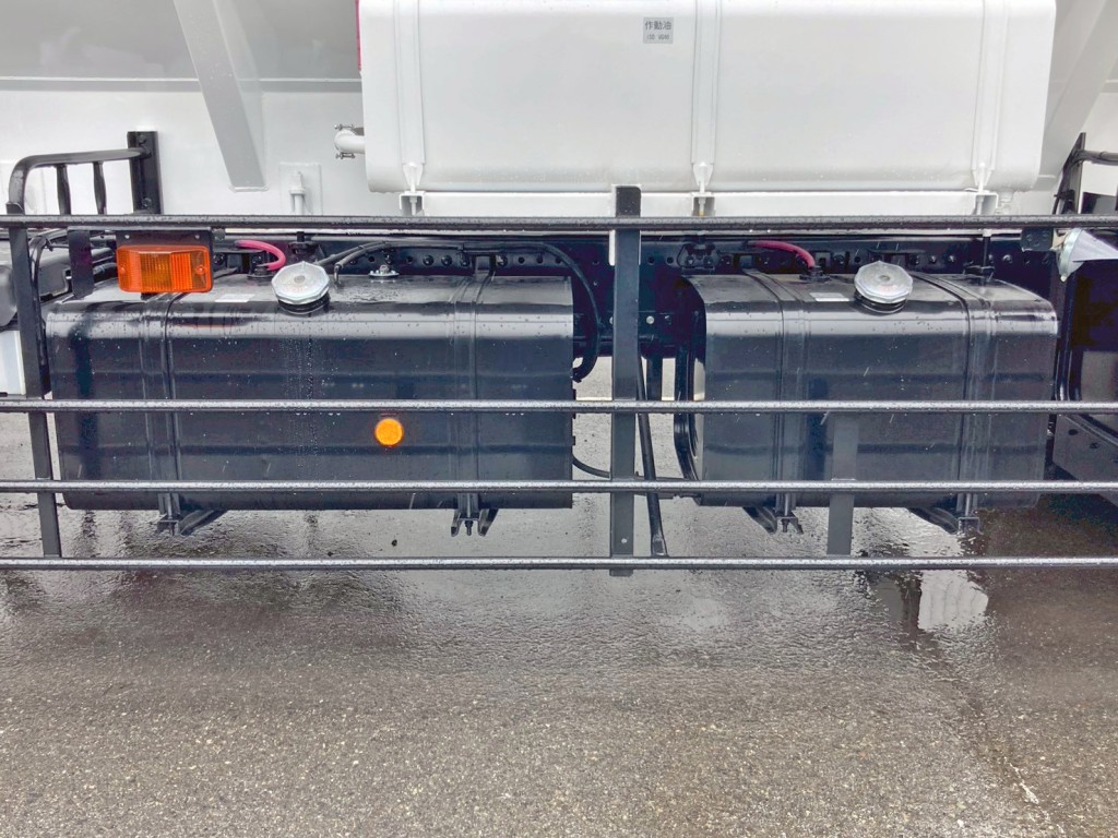 日野 プロフィア 2KG-FS1AHCの写真29