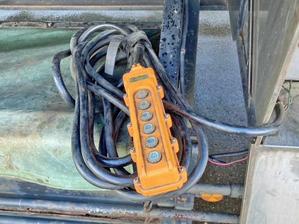 傾斜操作スイッチです。|東急  TF28H7B2Sの写真23