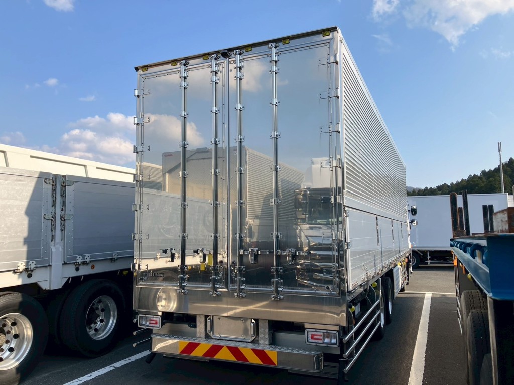 日野 プロフィア 2DG-FW1AHCの写真4