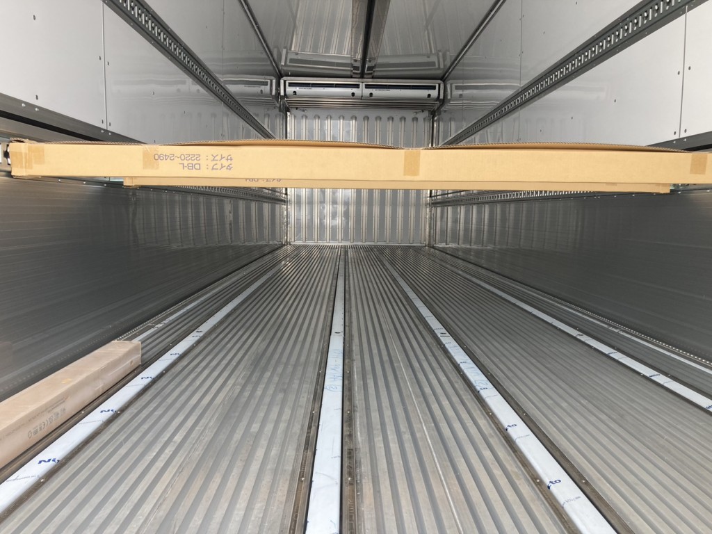 日野 プロフィア 2DG-FW1AHCの写真9