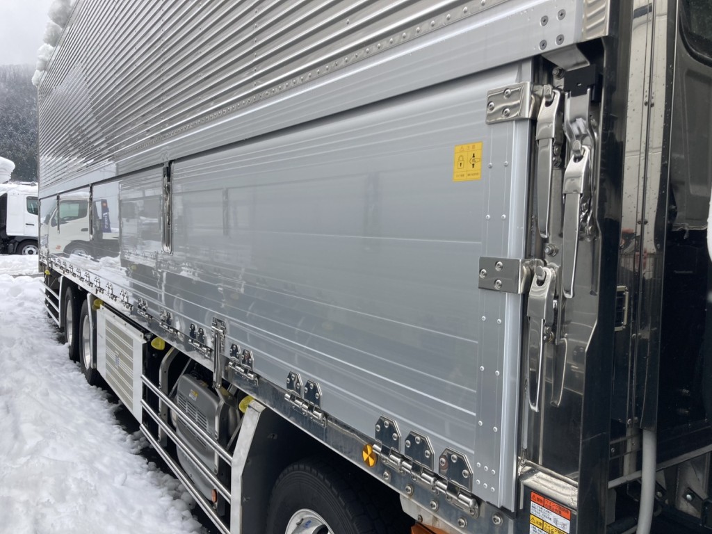 中柱無し|日野 プロフィア 2DG-FW1AHCの写真17