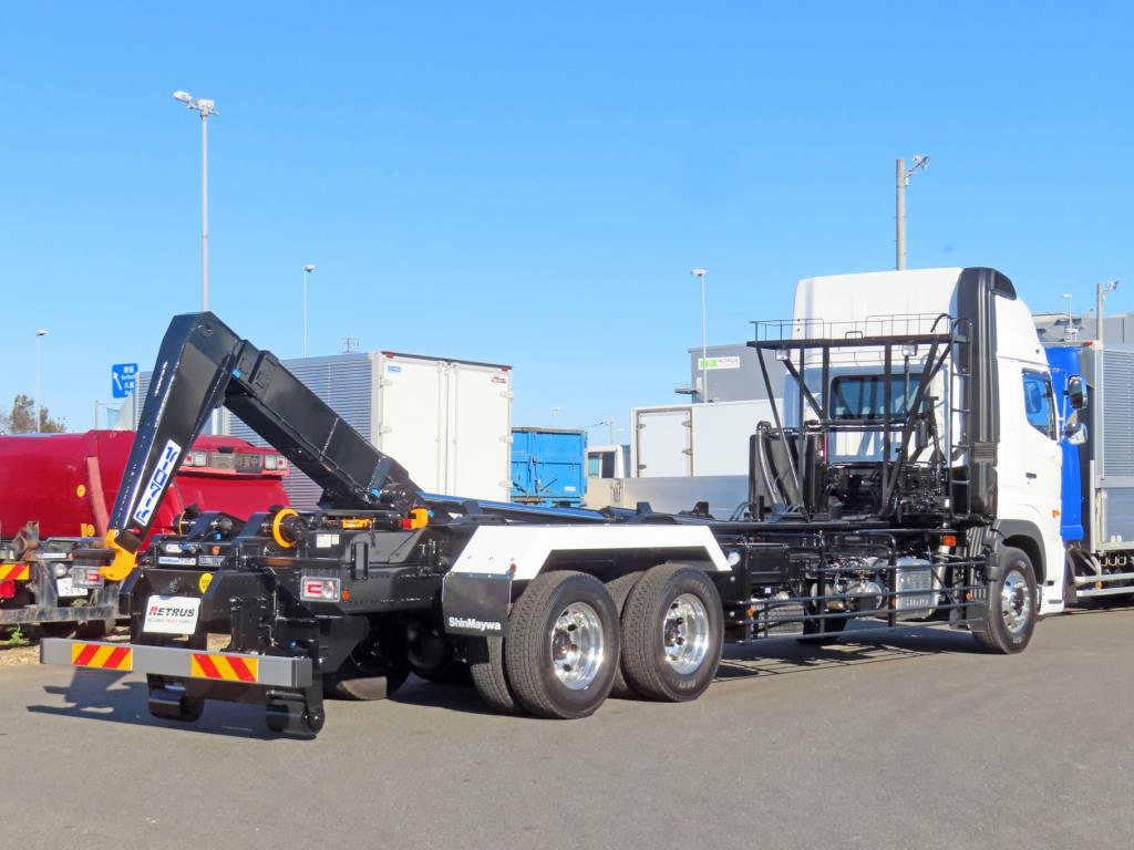 日野 プロフィア 2DG-FS1AHEの写真4