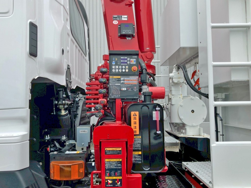 クレーンの操作レバーです。|日野 プロフィア 2DG-FW1AHCの写真21