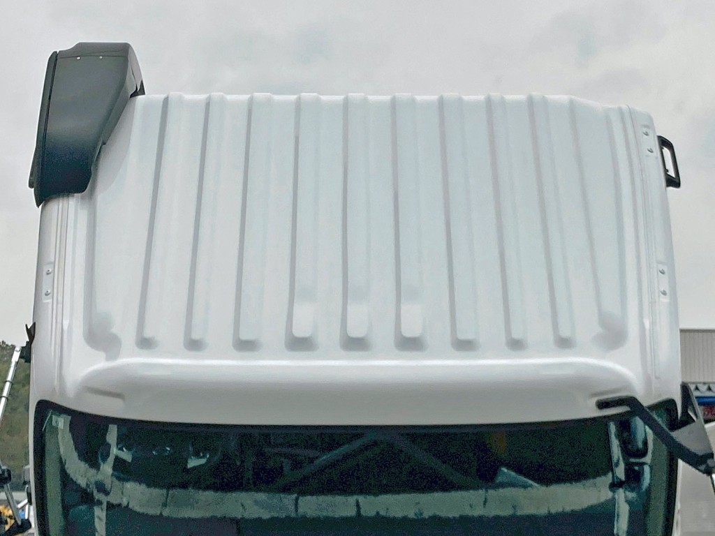 日野 プロフィア 2DG-FW1AHCの写真31