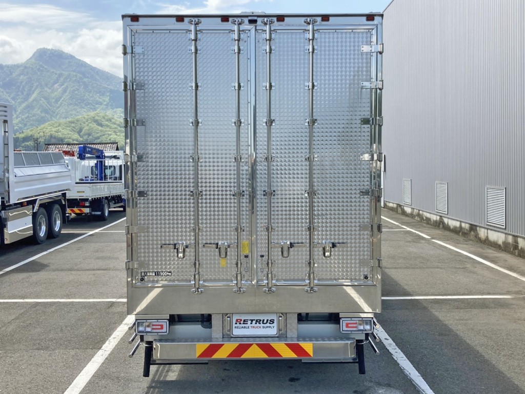 リヤ蝶番・ハンマーロック・キャッチはステンレス製、左右リヤドアにウロコステンが張られています。|日野 プロフィア 2DG-FW1AHCの写真8