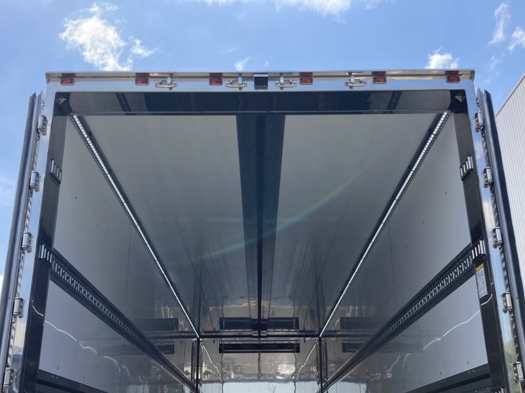 センタービームレスです。|日野 プロフィア 2DG-FW1AHCの写真14