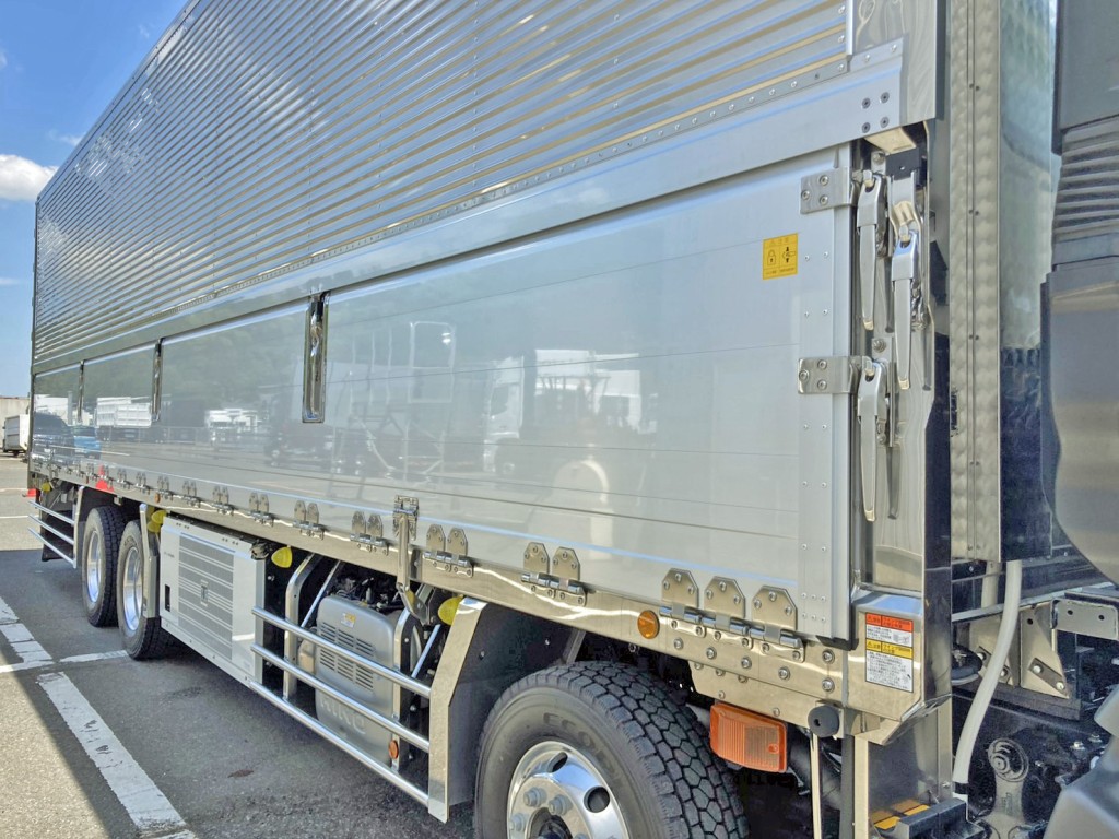 サイド蝶番・サイドレール・キャッチ・セイコーラックはステンレス製です。(中柱は付いておりません)|日野 プロフィア 2DG-FW1AHCの写真19