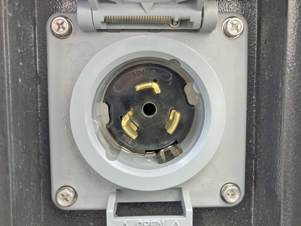 スタンバイ付きです。|日野 プロフィア 2DG-FW1AHCの写真25