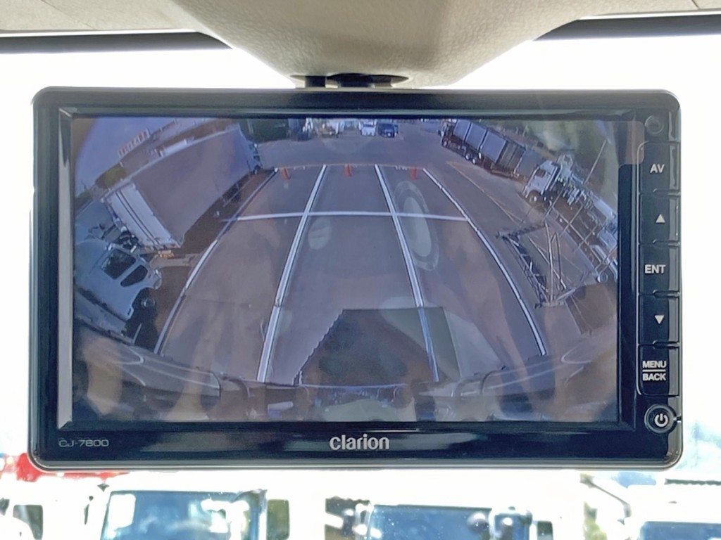 液晶バックモニター付きです。|日野 プロフィア 2DG-FW1AHCの写真29