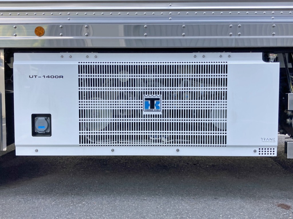 冷凍機はサブエンジン式です。|日野 プロフィア 2DG-FW1AHCの写真30