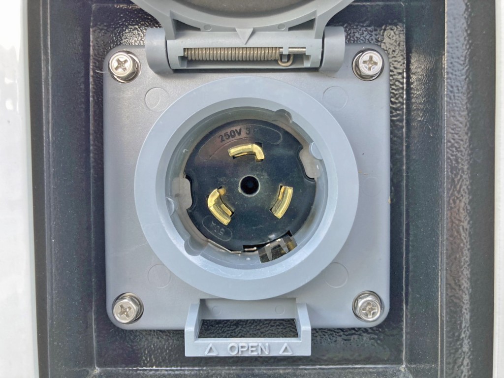 スタンバイ付きです。|日野 プロフィア 2DG-FW1AHCの写真31