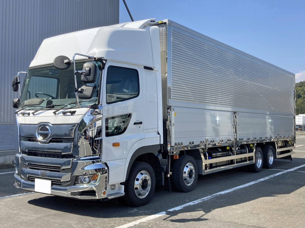 日野 プロフィア 2DG-FW1AHCの写真1