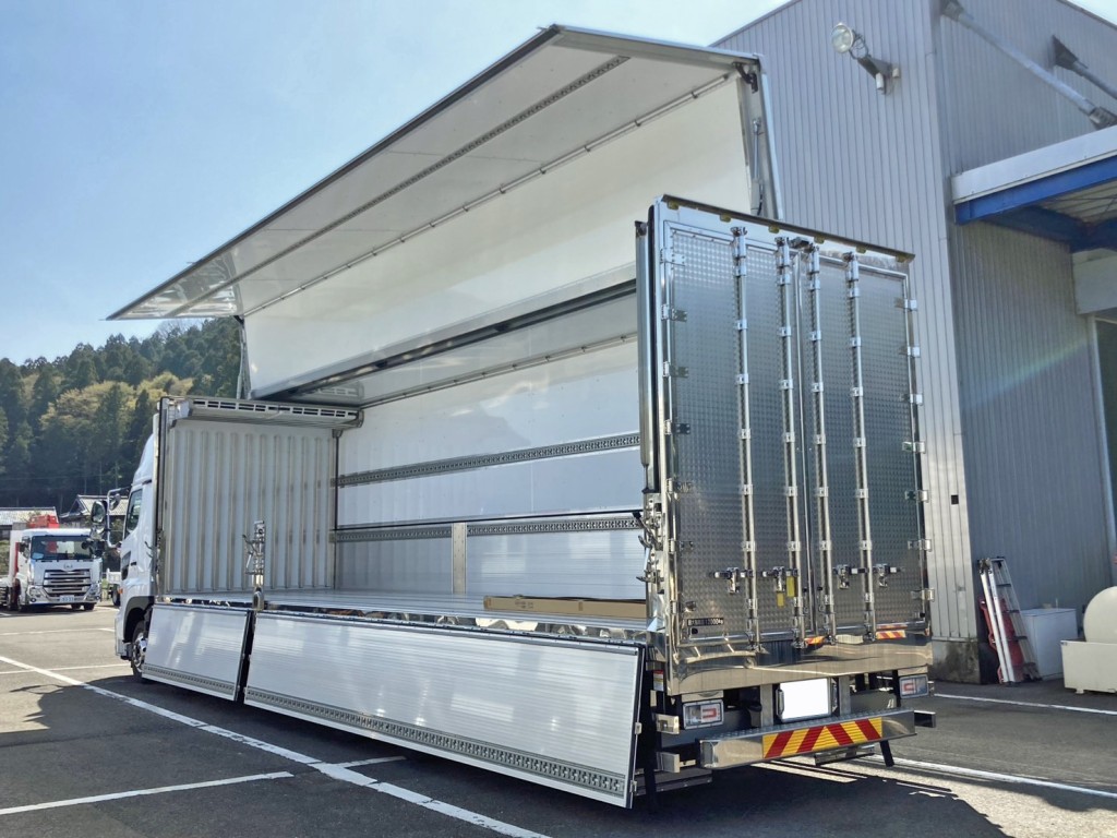 日野 プロフィア 2DG-FW1AHCの写真3