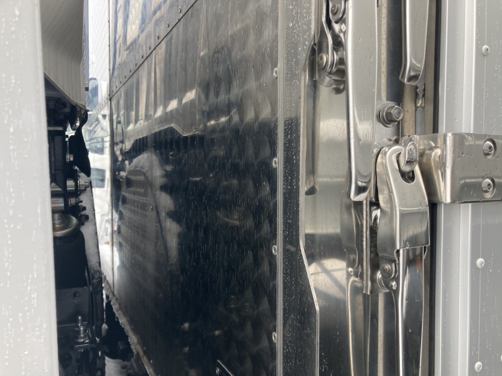 日野 プロフィア 2DG-FW1AHCの写真13