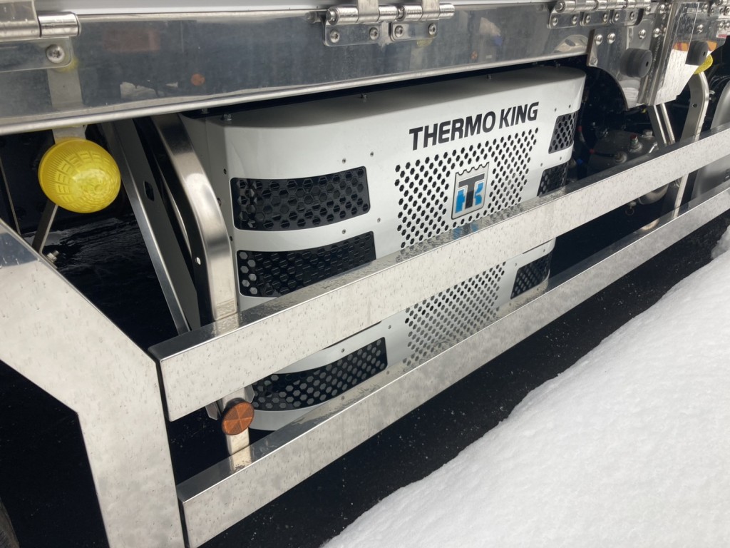 日野 プロフィア 2DG-FW1AHCの写真17