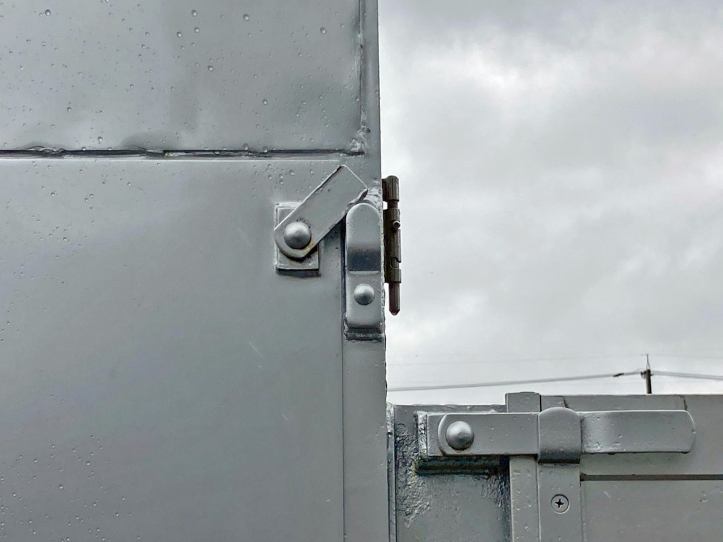 プロテクター助手席側の上段ロック固い。|東邦 TE36H5N3Sの写真18