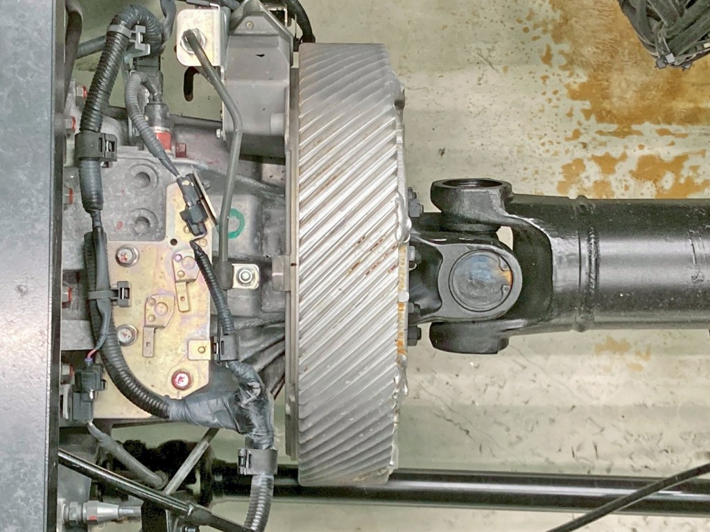 リターダ付きです。|日野 プロフィア 2DG-FS1AJEの写真15