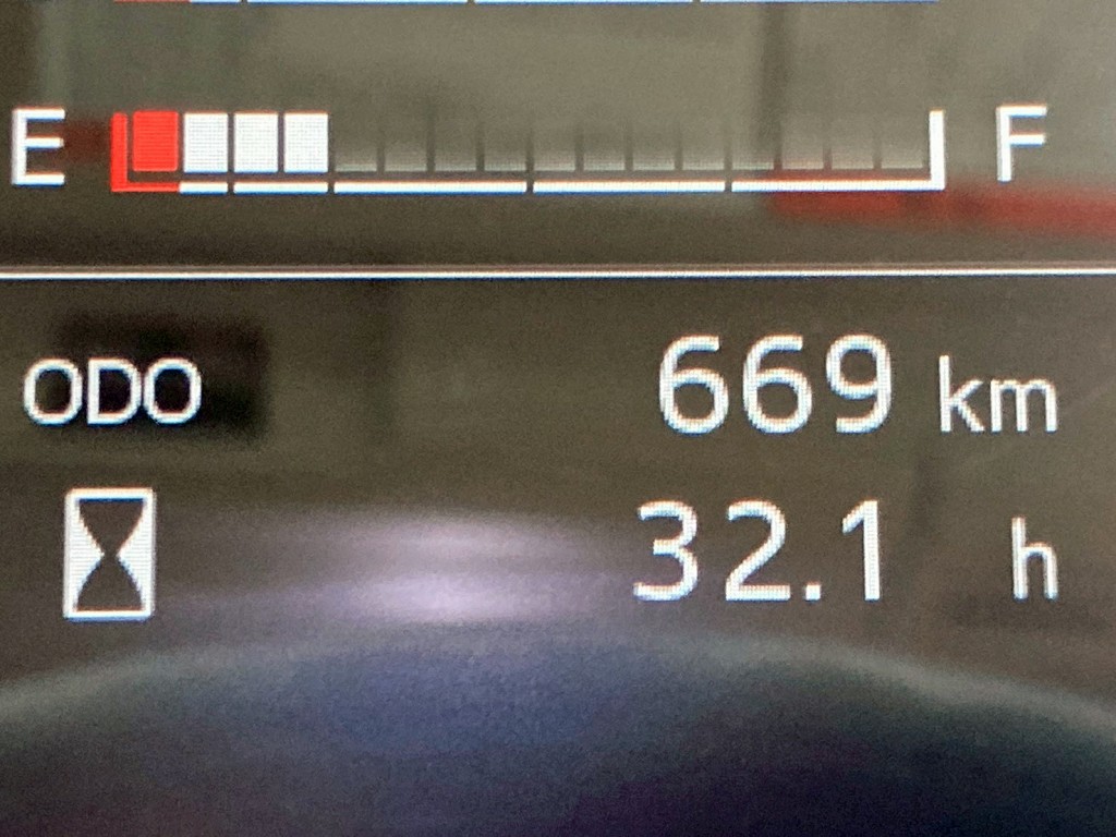 日野 プロフィア 2DG-FS1AJEの写真24