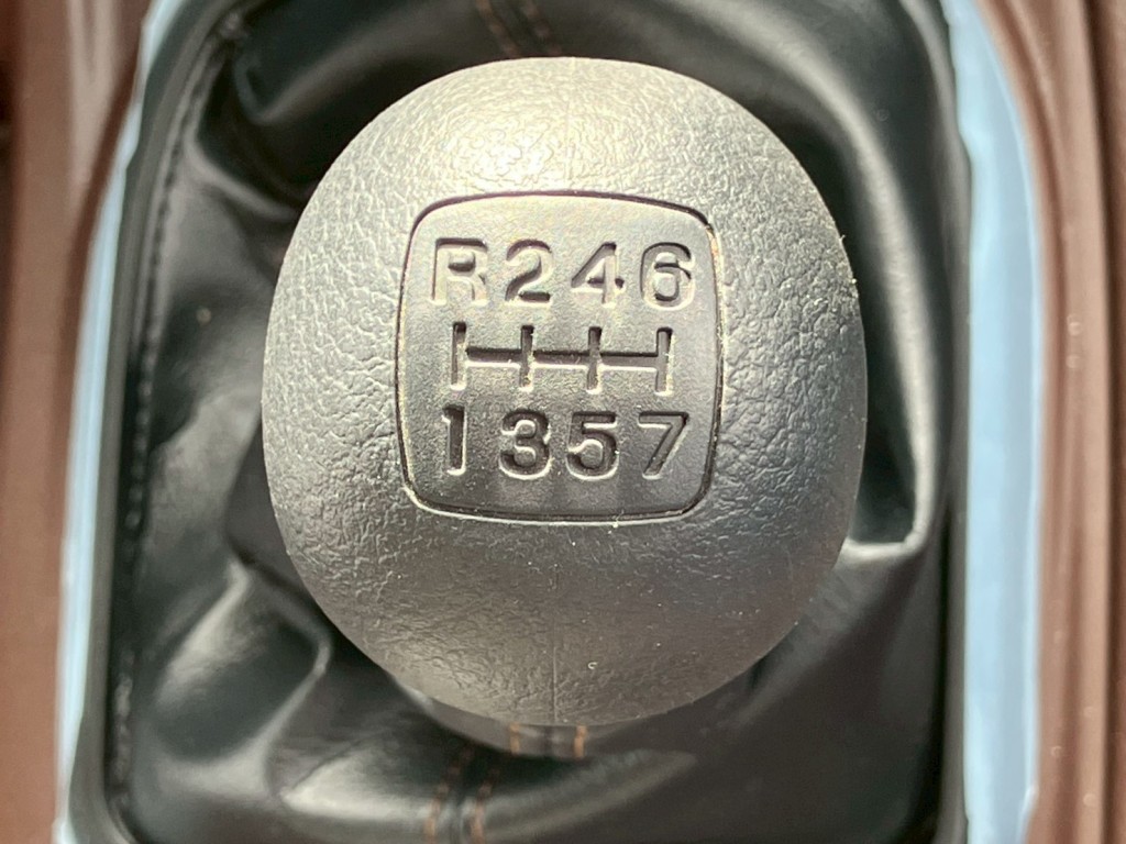 日野 プロフィア 2DG-FW1AHCの写真20