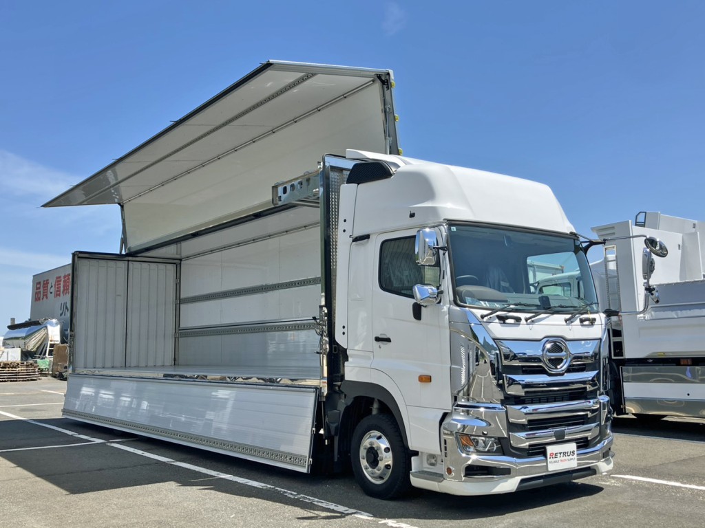 ホイールはアルミ製です。|日野 プロフィア 2DG-FW1AHCの写真2