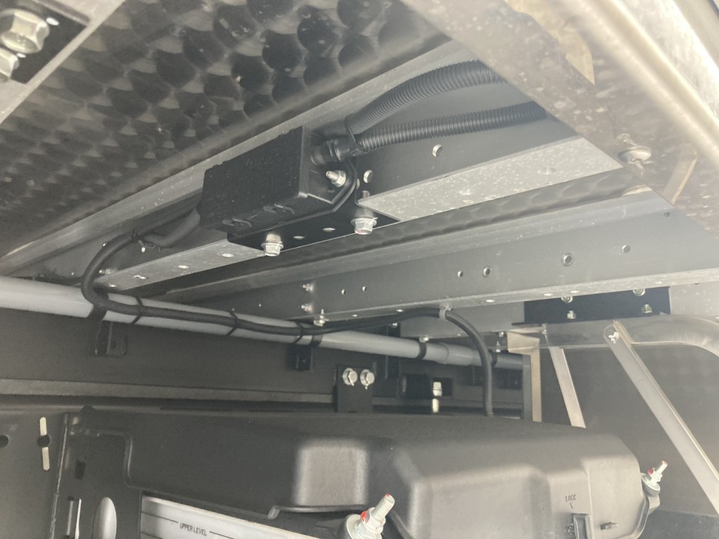 日野 プロフィア 2DG-FW1AHCの写真6