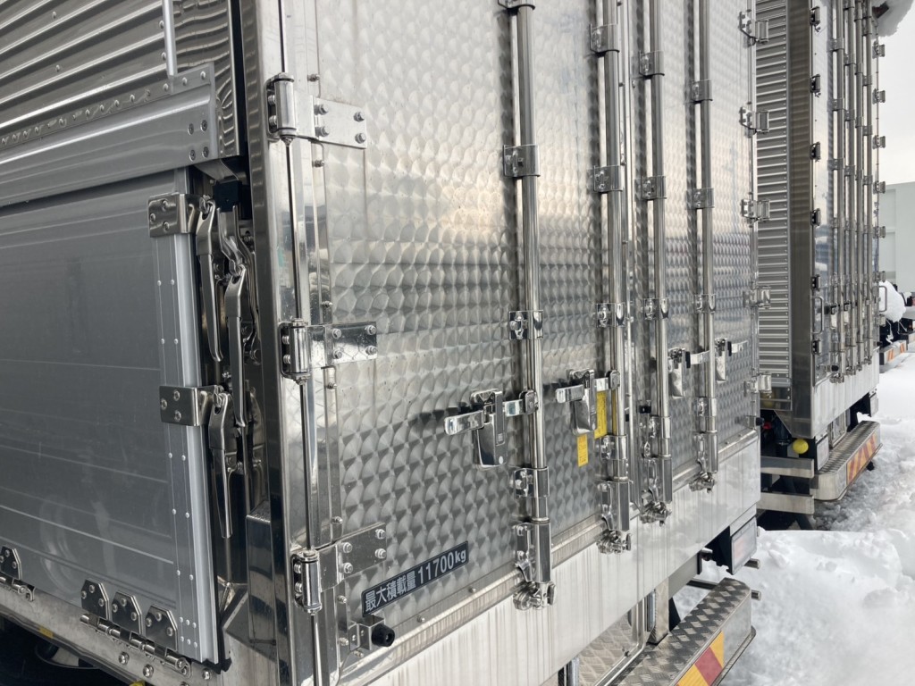 日野 プロフィア 2DG-FW1AHCの写真7