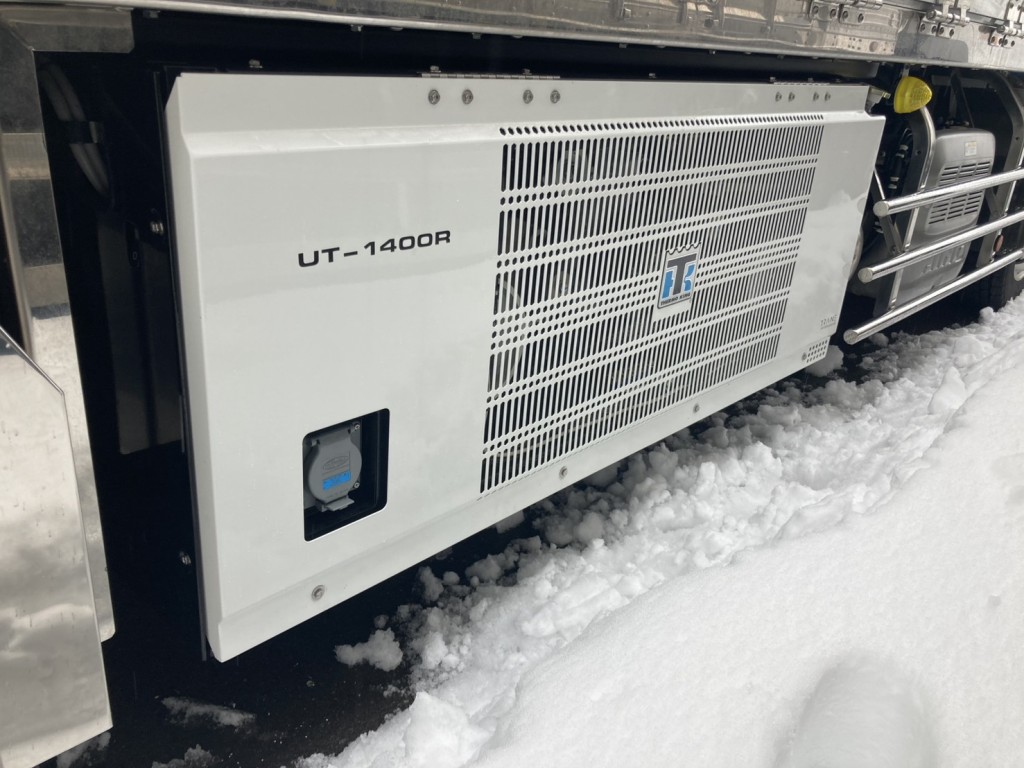 日野 プロフィア 2DG-FW1AHCの写真15