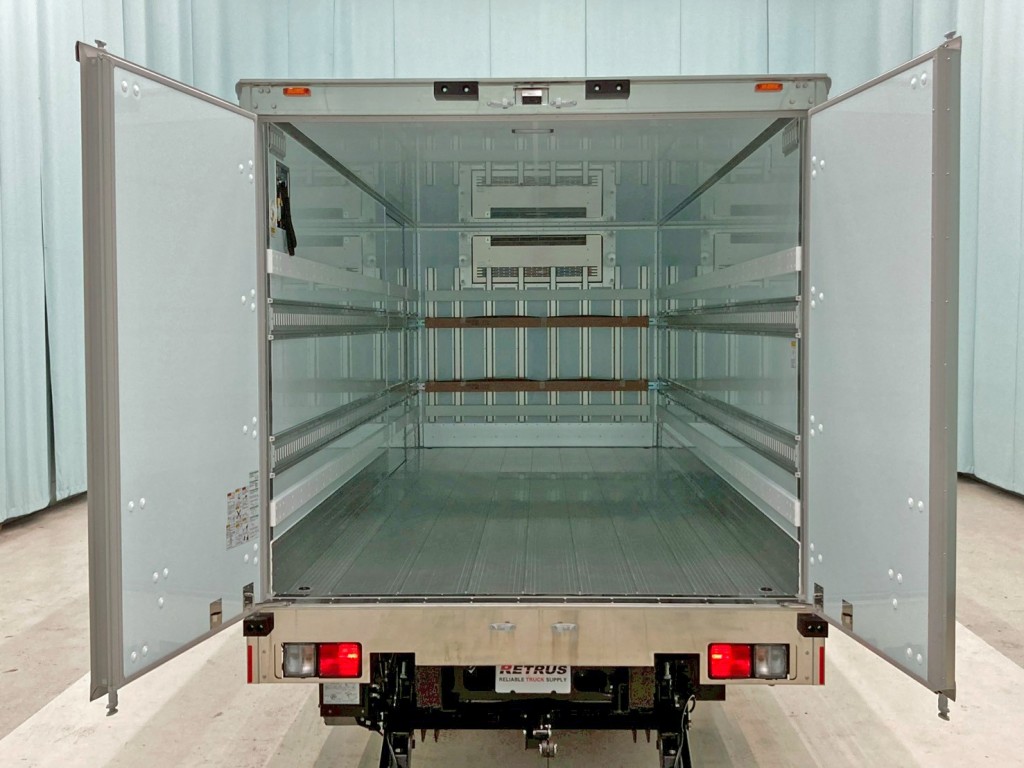 リヤドアは90度ストッパー付きです。|日野 レンジャー 2KG-FD2ABG(2WD)の写真9