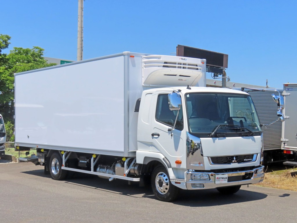 三菱 ファイター 2KG-FK65F(2WD)の写真2