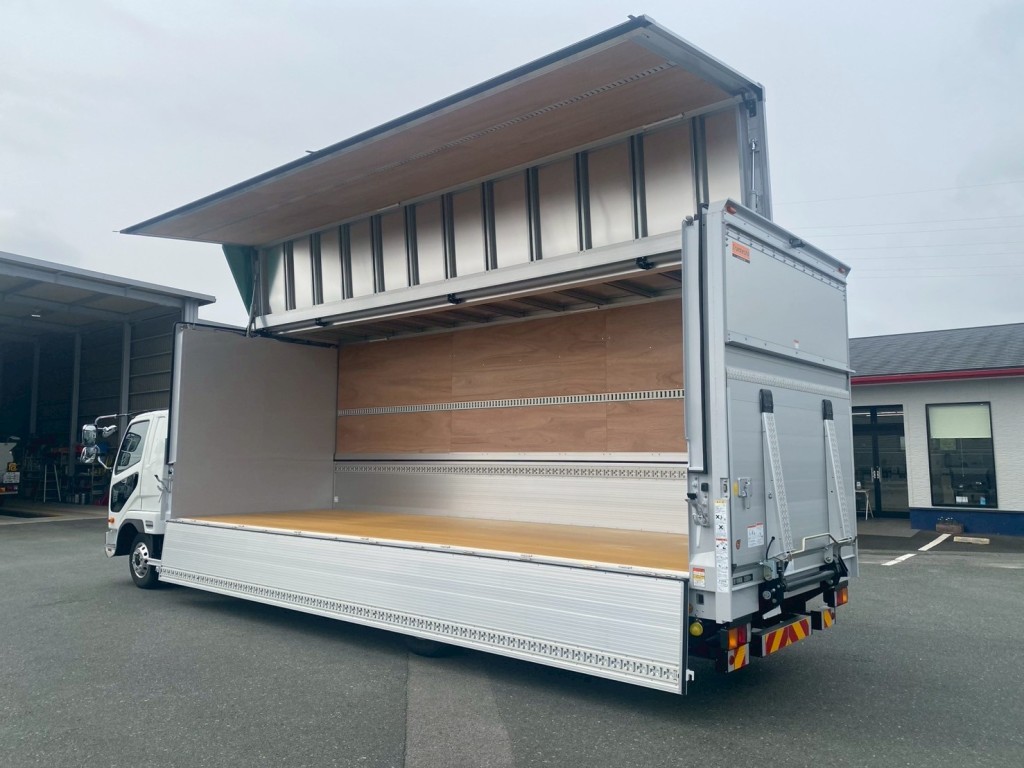 三菱 ファイター 2KG-FK65F(2WD)の写真3