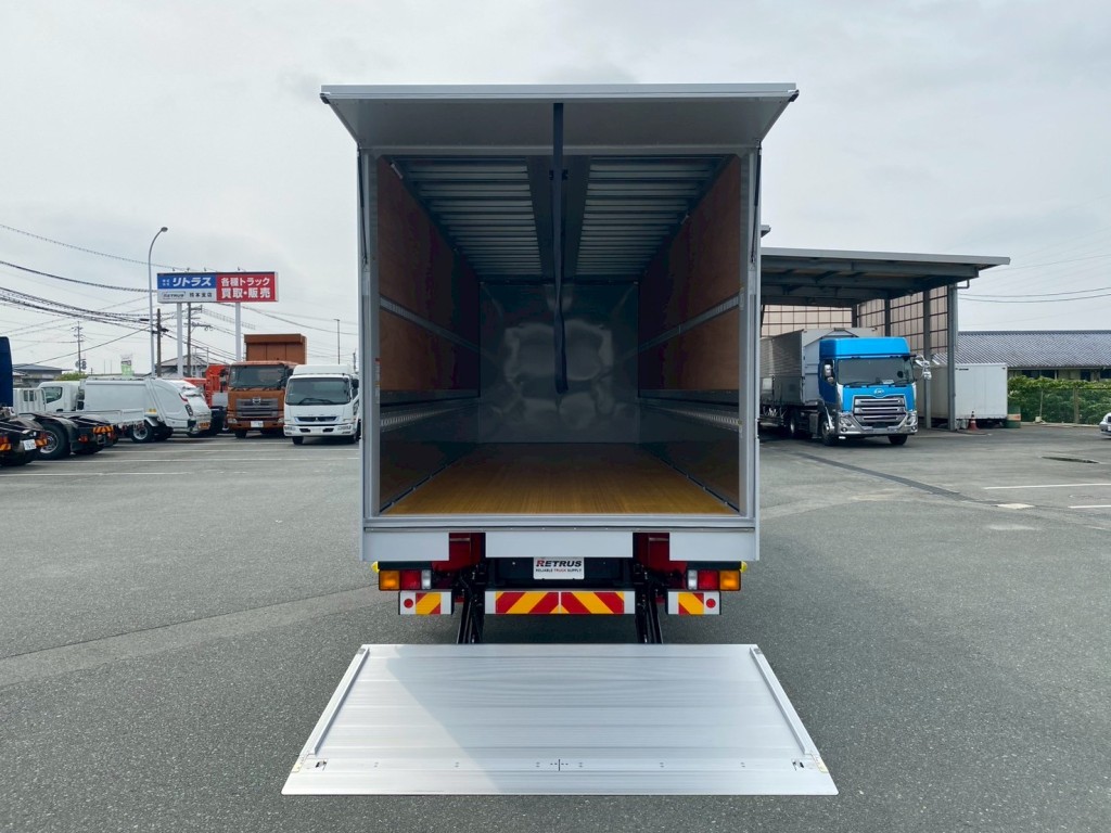 三菱 ファイター 2KG-FK65F(2WD)の写真9