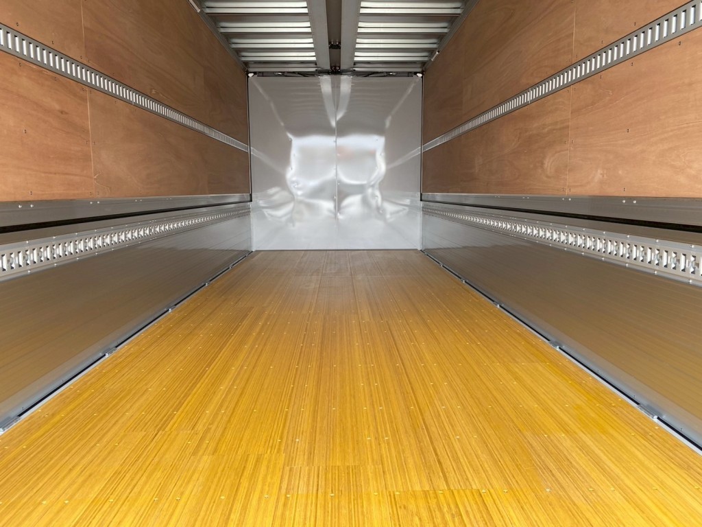 三菱 ファイター 2KG-FK65F(2WD)の写真10