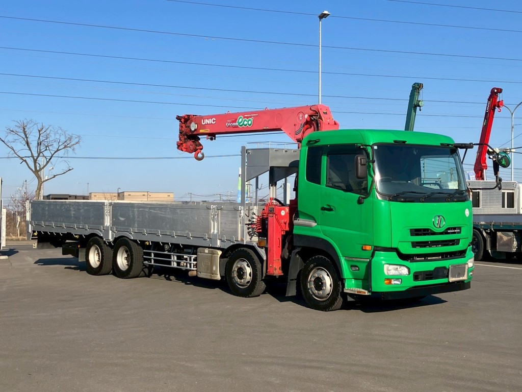 UDトラックス クオン QKG-CG5ZMの写真2